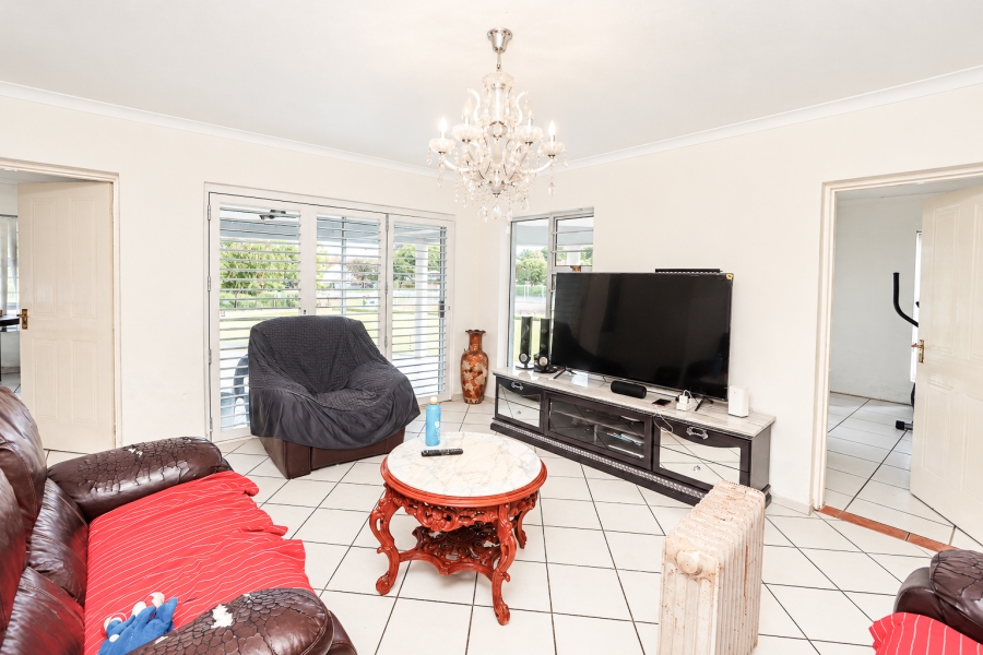 5 Bedroom Property for Sale in Selborne Eastern Cape